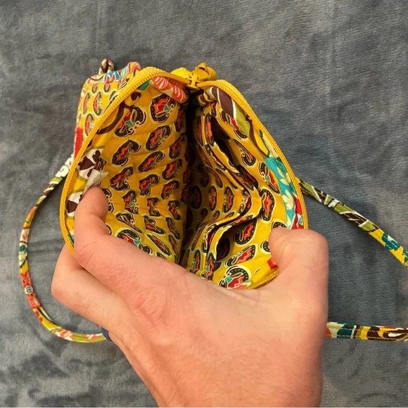 Vera Bradley Yellow Floral Small Purse With Shoulder Strap. Gently Used - Picture 8 of 8